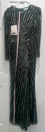 Mac Duggal 5641 embellished puff sleeve side knot bow dress size 8 - Image 6