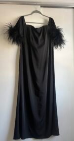Mac Duggal 11441 Feather Trim Off  Shoulder Gown Size 16 NWT Black - Image 4
