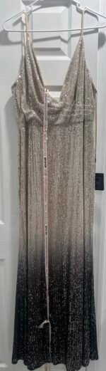NWT Ieena for Mac Duggal 70142 Plunge Neck Ombre Sequined Evening Gown Size 12 - Image 5