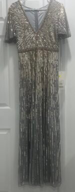 Mac Duggal 5538 Sz 6 Embellished V Neck Butterfly Sleeve Column Gown - Image 5