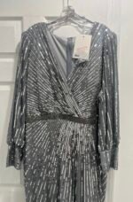 Mac Duggal 5501 Sz 20 Sequined Wrap Over Bishop Sleeve Gown Silver - Image 7