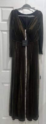 Mac Duggal 49088 Sz 10 Surplice V-Neck Metallic Jersey Gown, Black Gold - Image 5