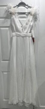 Mac Duggal 68113 White Feather Shoulder Cutout Lace Up Back Gown size 8 NWT - Image 4