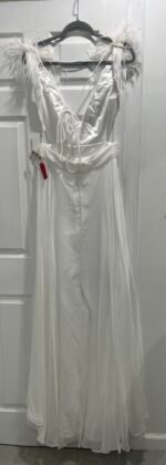 Mac Duggal 68113 White Feather Shoulder Cutout Lace Up Back Gown size 8 NWT - Image 5